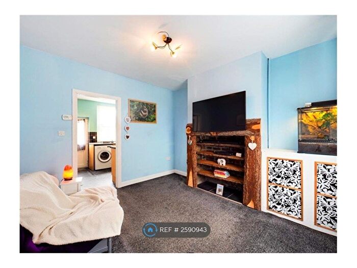 2 Bedroom Terraced House To Rent In Clarendon Road, Lancaster, LA1