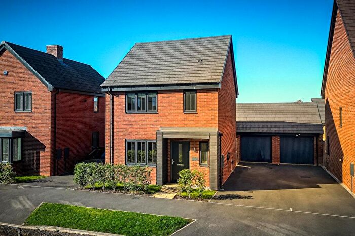 3 Bedroom Detached House For Sale In Robert Adam Road, Kedleston Grange, Derby, DE22