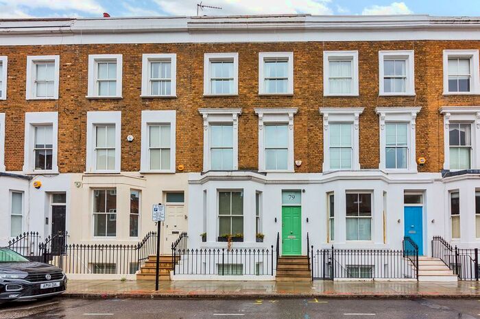 3 Bedroom Maisonette To Rent In Flood Street, Chelsea, SW3