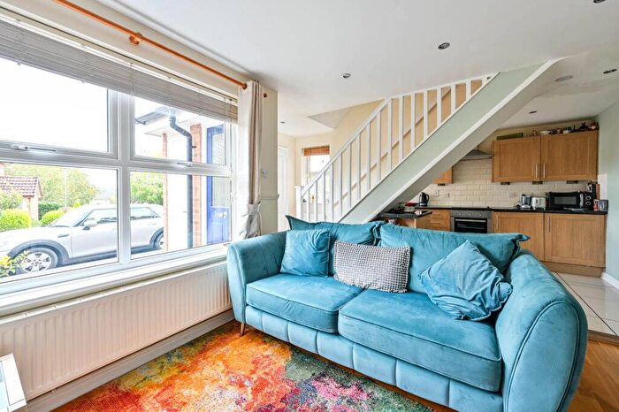 1 Bedroom Semi-Detached House To Rent In Guildford, Surrey, , Stoughton, Guildford, GU2