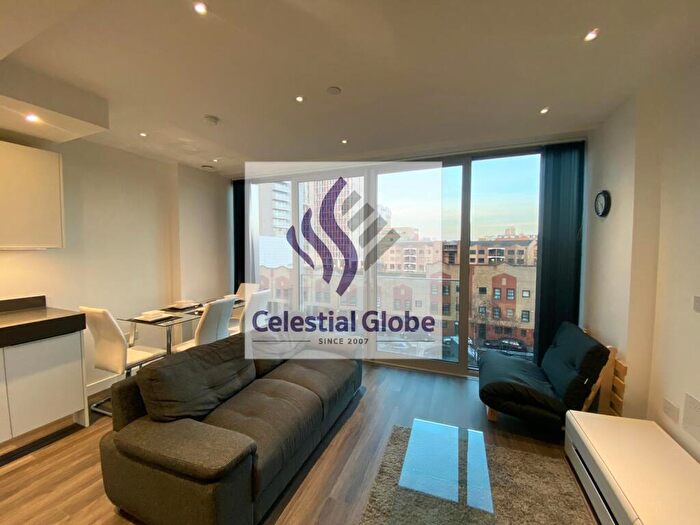 1 Bedroom Flat To Rent In Kingwood House, Chaucer Gardens, London, E1