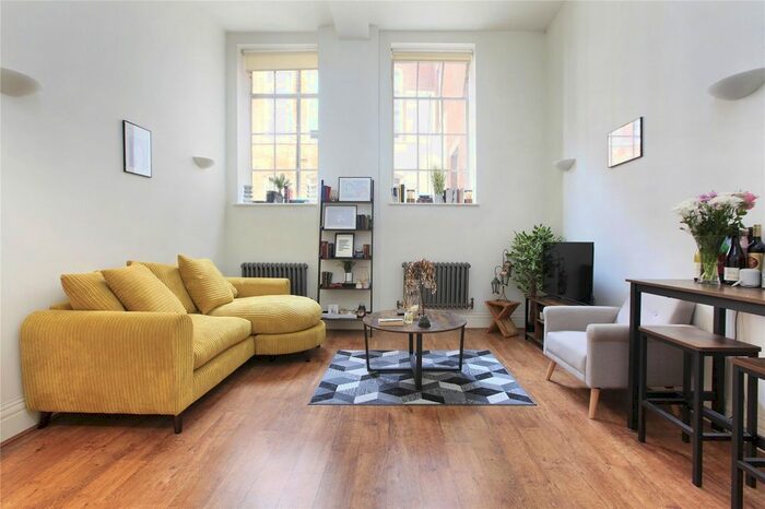 1 Bedroom Flat To Rent In Balfour House, Battersea, London, SW11