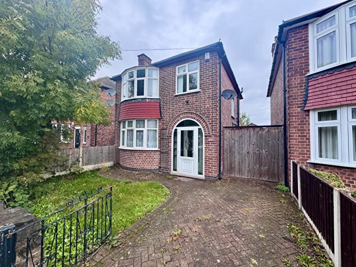 3 Bedroom House To Rent In Elvaston Road, Wollaton, NG8