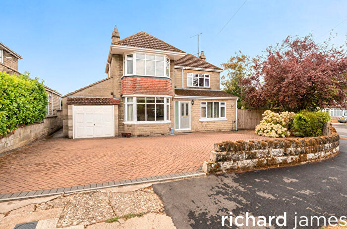 4 Bedroom Detached House For Sale In Greywethers Avenue, Old Town, Swindon, SN3