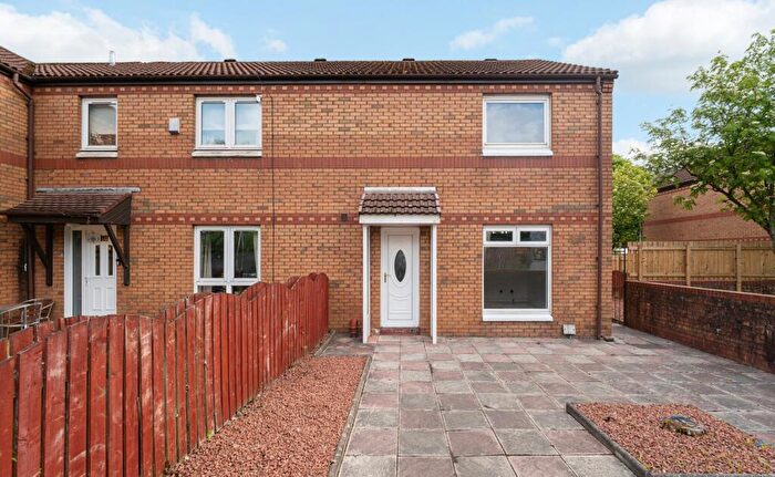 2 Bedroom Terraced House For Sale In Garvald Court, Dalmarnock, Glasgow, G40