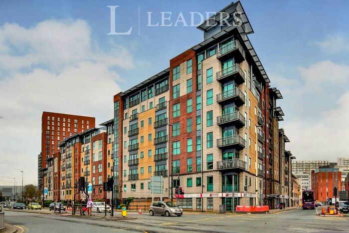 2 Bedroom Apartment To Rent In City Point, Chapel Street, Salford, M3