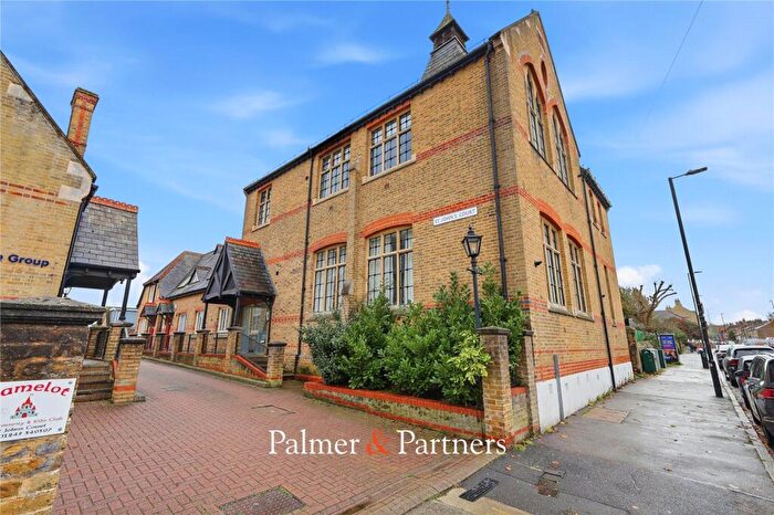 1 Bedroom Apartment For Sale In Moulsham Street, Chelmsford, Essex, CM2