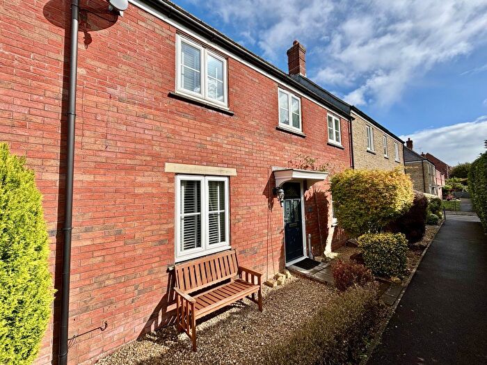 3 Bedroom Terraced House For Sale In Hawks Rise, Yeovil, Somerset, BA22