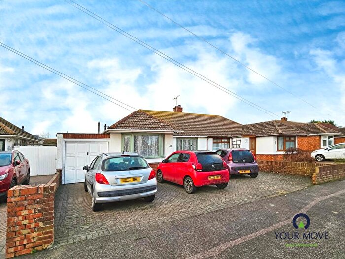 2 Bedroom Bungalow For Sale In Bromstone Road, Broadstairs, Kent, CT10