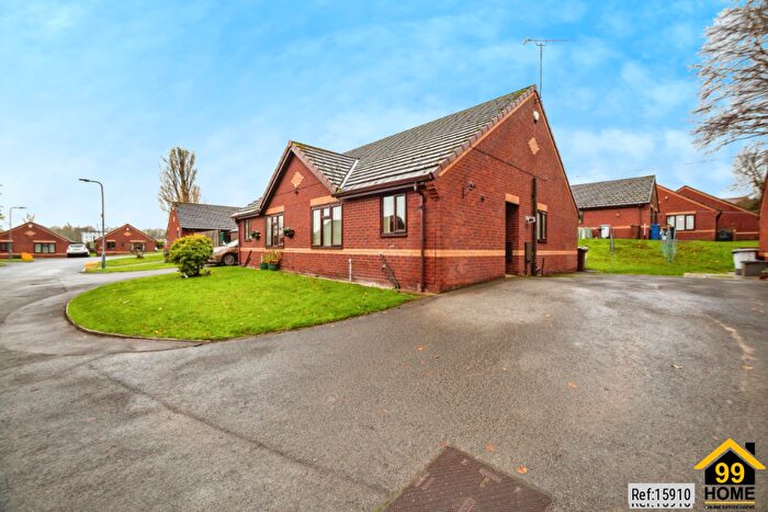 2 Bedroom Bungalow For Sale In Shroggs Head Close, Barnsley, S73