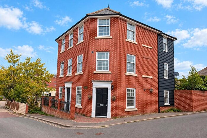 4 Bedroom Town House To Rent In Brook Street, Wivenhoe, Colchester, CO7