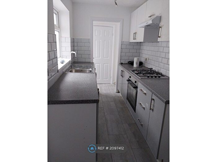 2 Bedroom Terraced House To Rent In Glasgow Street, Hull, HU3