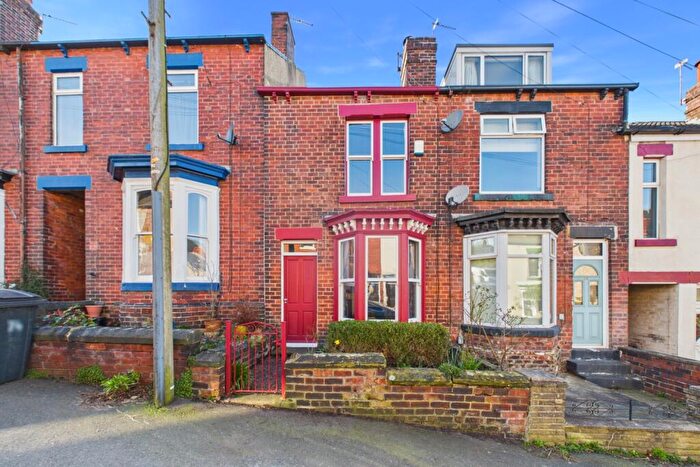 3 Bedroom Terraced House For Sale In Pearson Place, Meersbrook, S8