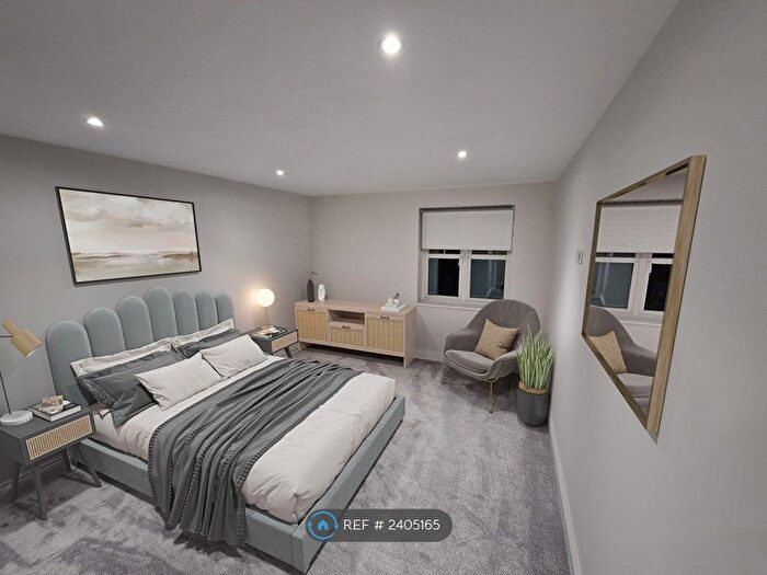 2 Bedroom Flat To Rent In Wootton Place, Basildon, SS16