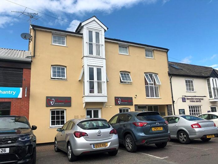 2 Bedroom Flat To Rent In Quintons Court, Station Yard, IP6