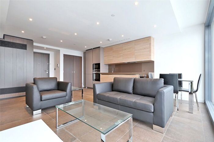 1 Bedroom Flat To Rent In Chronicle Tower, B City Road, Islington, London, EC1V
