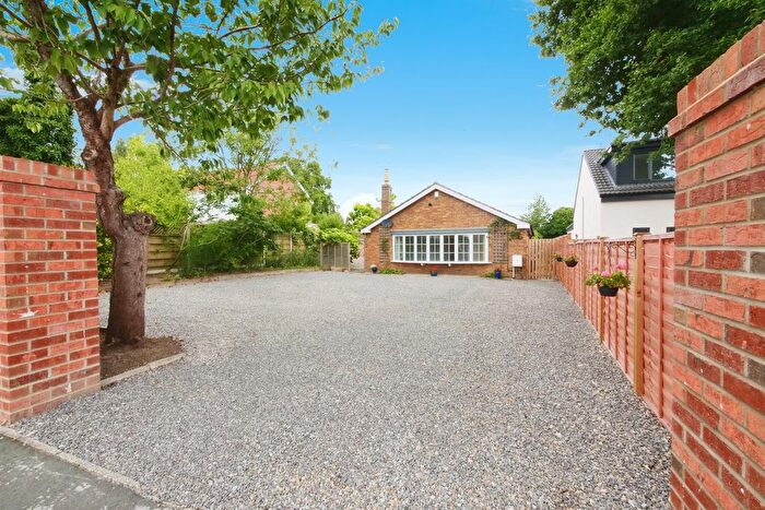 3 Bedroom Detached House For Sale In Redwood Drive, Haxby, York, YO32