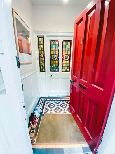 6 Bedroom House To Rent In Waddington Street, Durham, DH1