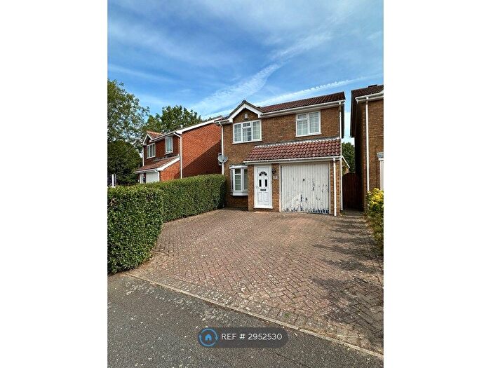 3 Bedroom Detached House To Rent In Naseby Avenue, Folkestone, CT20