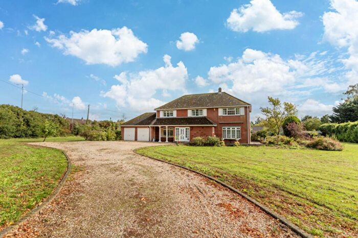 4 Bedroom Semi Detached House For Sale In Fakenham Road, Great Witchingham, NR9