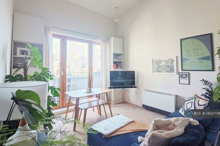 1 Bedroom Flat To Rent In Kingsland Road, London, E2