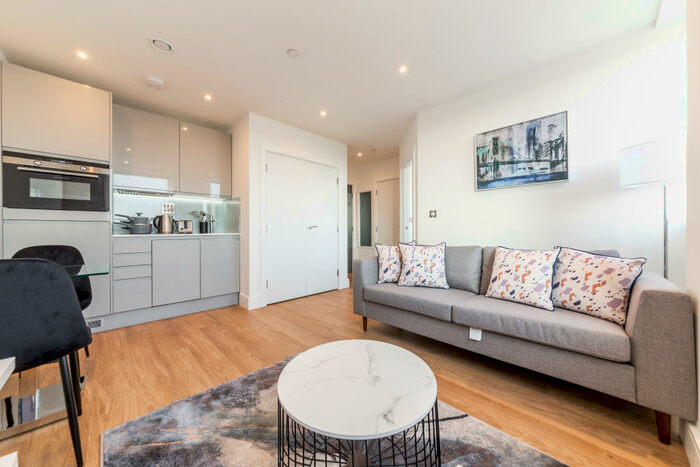 1 Bedroom Apartment To Rent In Papermill House, South Street, Romford, RM1