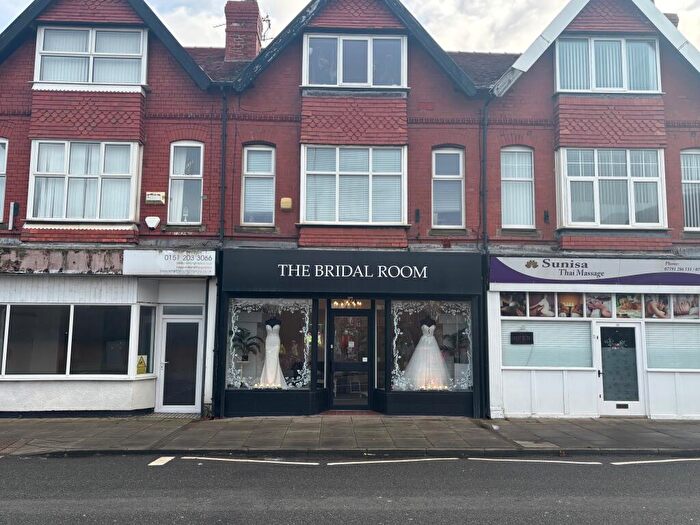 3 Bedroom Flat To Rent In Birkenhead Road, Hoylake, Wirral, CH47