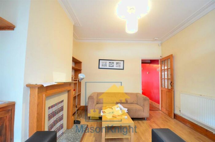 3 Bedroom Terraced House To Rent In Student Property - Selly Oak, Birmingham, B29