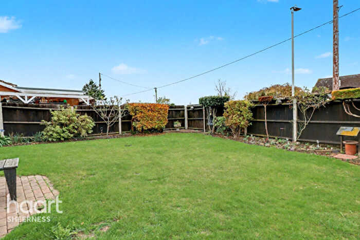 3 Bedroom Bungalow For Sale In Scocles Road, Sheerness, ME12
