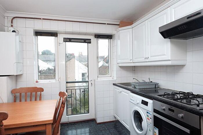 1 Bedroom Flat To Rent In Park Crescent Place, Brighton, BN2