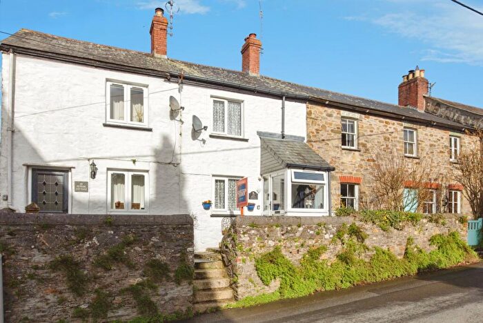 2 Bedroom Terraced House For Sale In Grenville Road, Lostwithiel, Cornwall, PL22