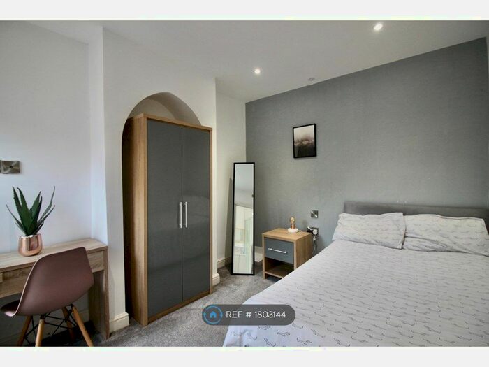 4 Bedroom Terraced House To Rent In Foxhall Road, Ipswich, IP3