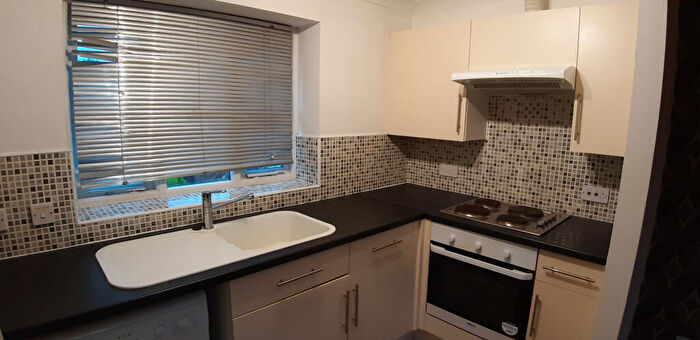1 Bedroom Apartment To Rent In Thirlmere Road, Manchester, M22