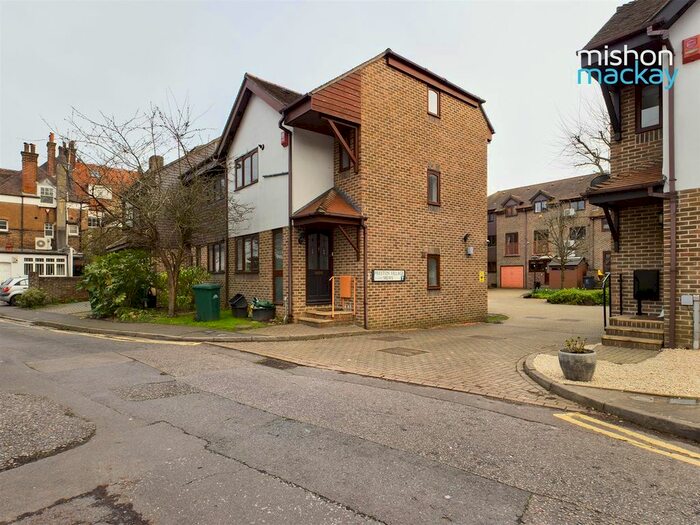 4 Bedroom Property To Rent In Middle Road, Brighton, BN1