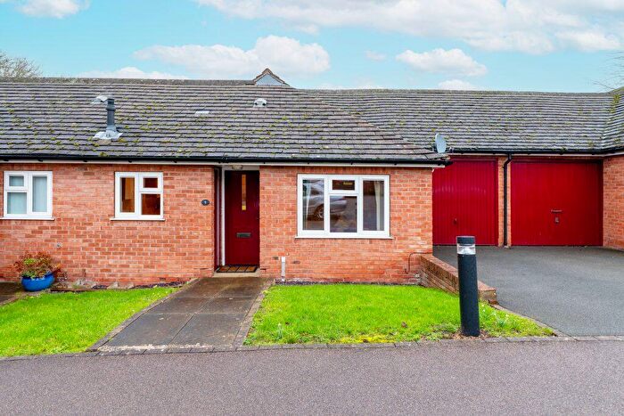 2 Bedroom Semi-Detached Bungalow For Sale In Wallis Close, Thurcaston, LE7