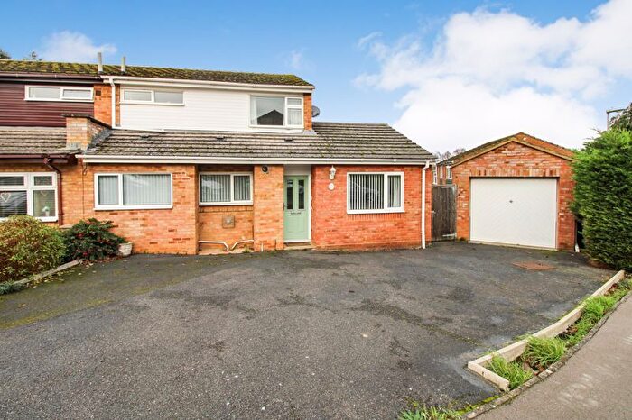 3 Bedroom Semi-Detached House For Sale In Downside Gardens, Potton, SG19