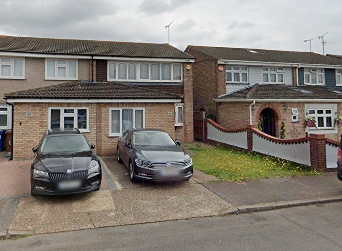 4 Bedroom Terraced House To Rent In Colne, East Tilbury, RM18