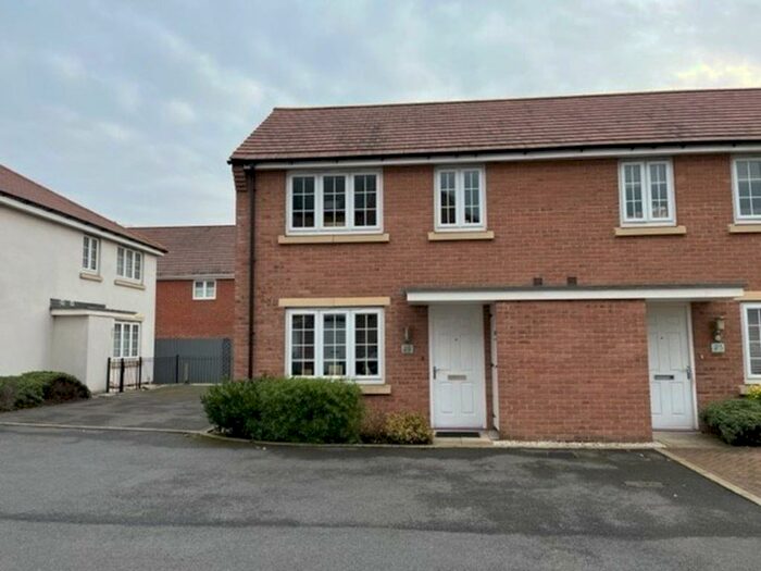 2 Bedroom Semi-Detached House To Rent In River View, Trent Lane, Newark, NG24