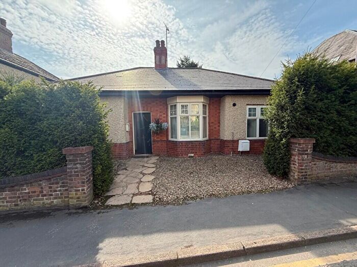2 Bedroom Detached Bungalow For Sale In West Street, Bourne, PE10
