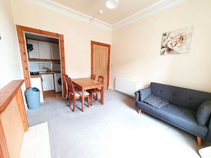 2 Bedroom Flat To Rent In North Junction Street, Leith, Edinburgh, EH6