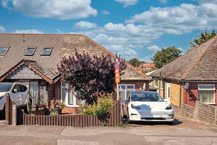 2 Bedroom Bungalow For Sale In Margate Road, Ramsgate, Kent, CT12