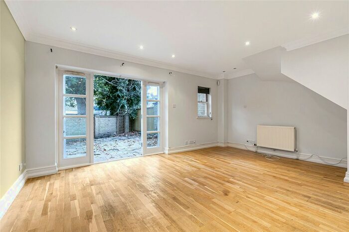 3 Bedroom Terraced House To Rent In Harwood Mews, Moore Park Road, London, SW6