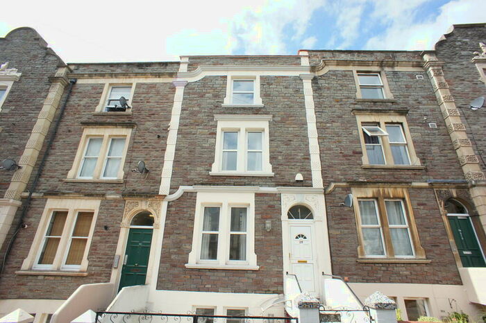 6 Bedroom Town House To Rent In Brigstocke Road, Stokes Croft, Bristol, BS2