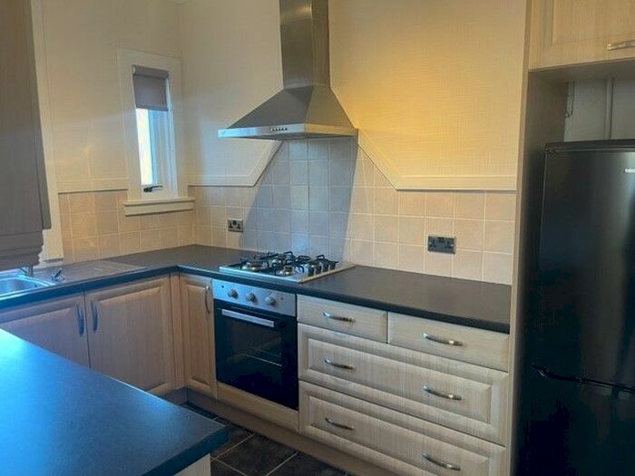 1 Bedroom Flat To Rent In Dalatho Crescent, Peebles, EH45