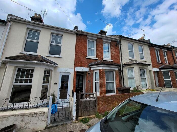 3 Bedroom Terraced House To Rent In Cecil Road, Rochester, ME1