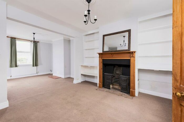 2 Bedroom Terraced House To Rent In Bedroom Terraced House In Avon, BA2