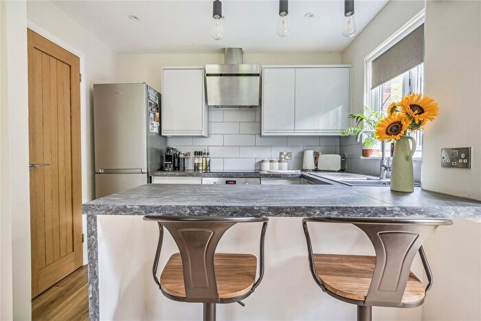 1 Bedroom End Of Terrace House For Sale In Petersfield, Hampshire, GU32