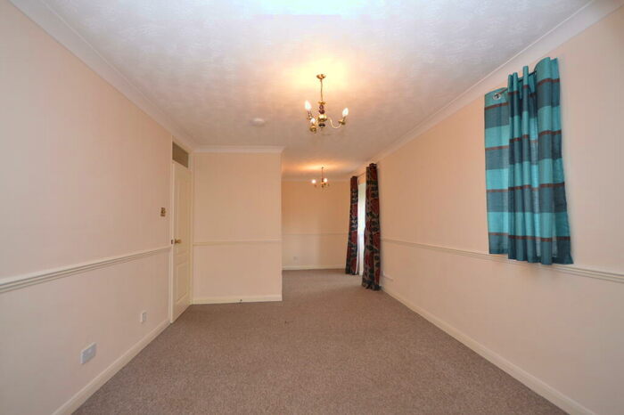 1 Bedroom Apartment To Rent In Nunnery Avenue, Rothwell, Kettering, NN14