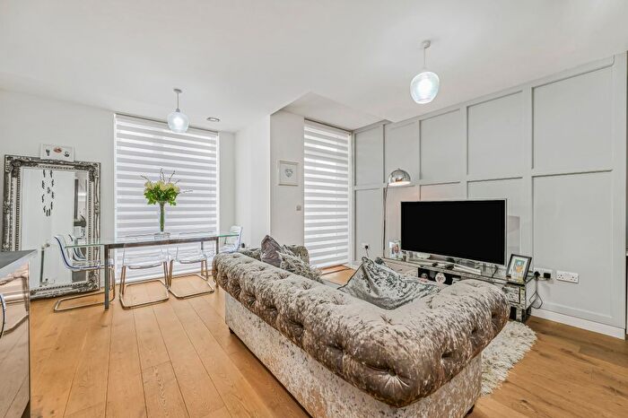 1 Bedroom Flat For Sale In Amelia Street, London, SE17