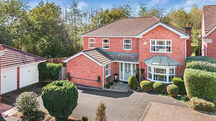 4 Bedroom Detached House For Sale In Primrose Drive, Bicester, OX26